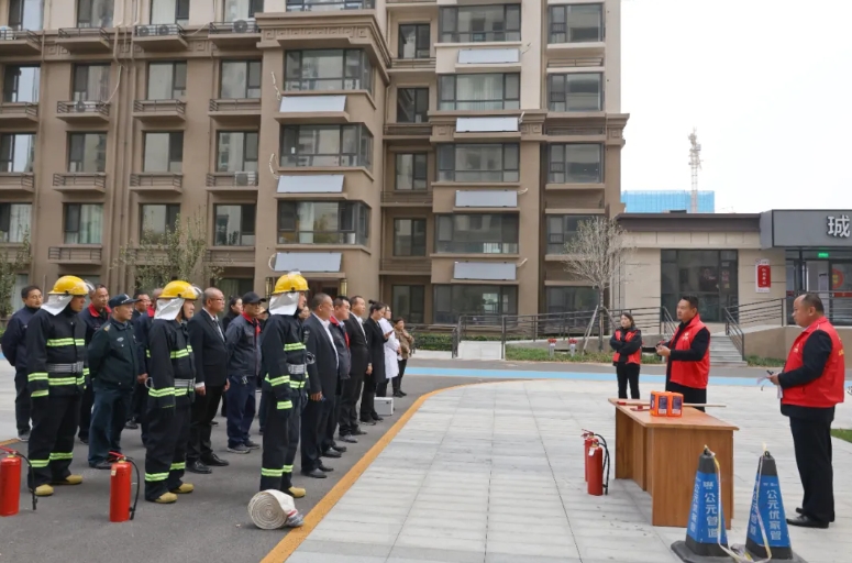 888葡京集团线路检测到珹园社区开展“双报到”暨消防安全演练活动