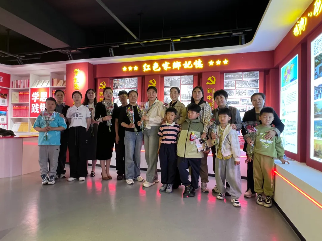 【传承红色基因 共筑家国情怀】888葡京集团线路检测发展公司开展亲子家庭红色教育活动