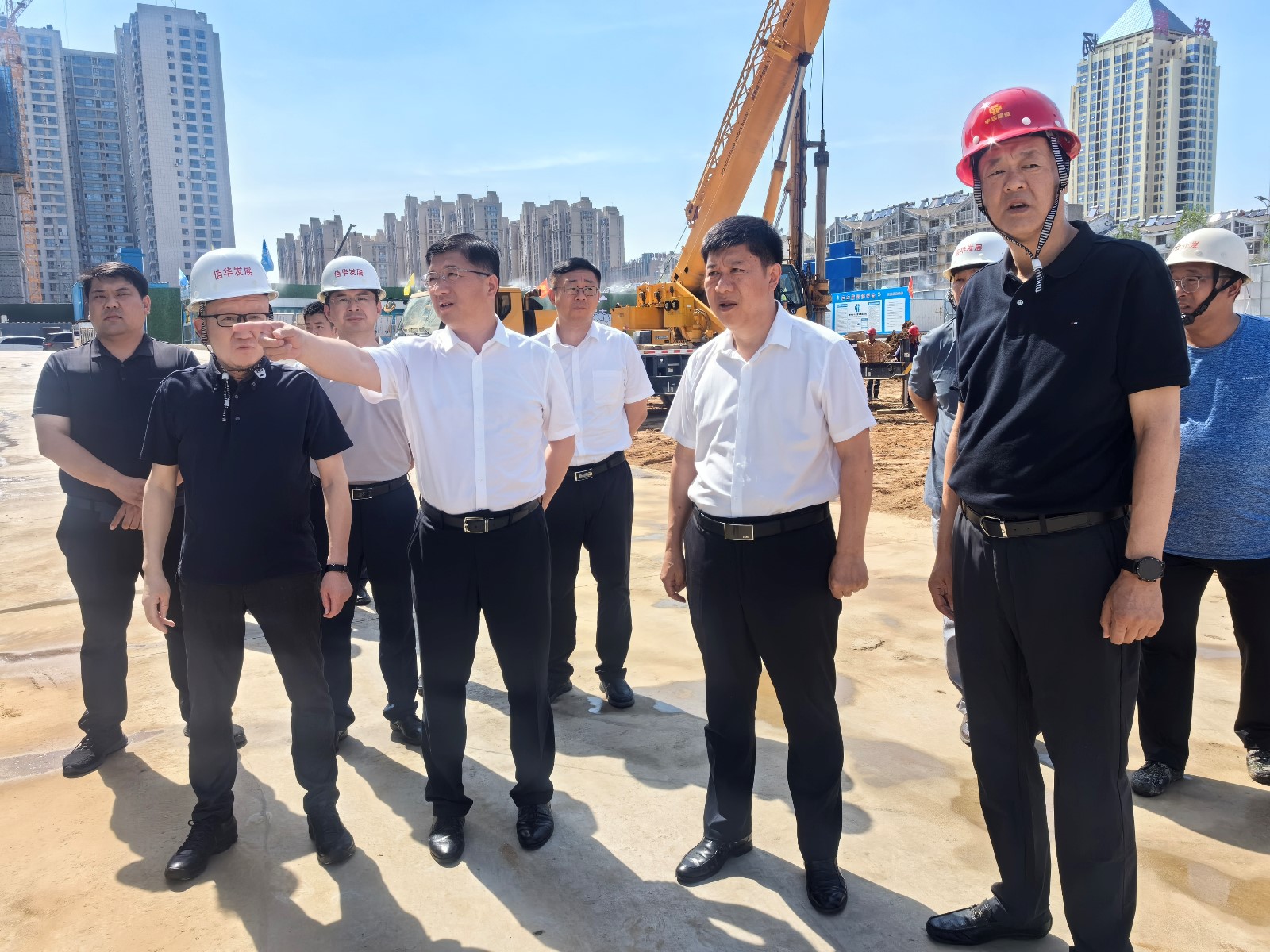 赵炜到888葡京集团线路检测调研棚改项目推进工作